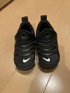 Nike ブラック スニーカー・スリッポン