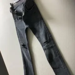 美品❣️ディーゼル❣️レディース❣️ダメージ❣️デニム❣️パンツ❣️ライトグレー❣️