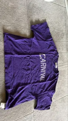 and quarter CARNIVAL Tシャツ パープル