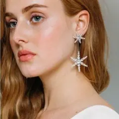 シルバー ビジュー スター ピアス 星 ブライダル ロング 結婚式 大ぶり
