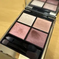 SUQQU シグニチャー カラー アイズ 04 絢撫子のサムネイル