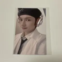 セブチ 17 IS RIGHT HERE ユニバ 特典 トレカ　ジュン