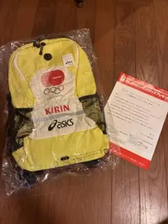 asics オリンピックデザイン リュック イエロー
