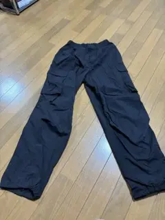 GU ブラックカーゴパンツ