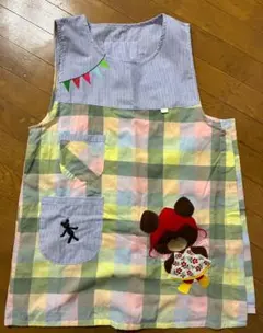 くまの学校　エプロンチェック柄刺繍保育士さん　ユーズド