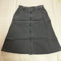 ユニクロ 濃い灰色 ボタン付き カウボーイスカート S