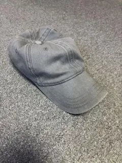 キャップ　グレー　ワッペン付き