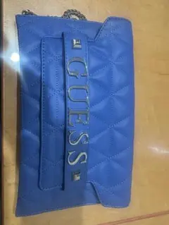GUESS 青 キルティング クラッチバッグ