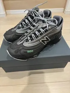 【美品】new balance 1000のサムネイル