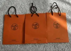 HERMES オレンジ紙袋 ロゴ入り　3枚セット