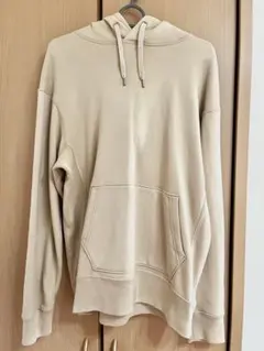 uniqlo u パーカー