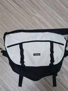 YIHAOCANG‼️ ショルダーバッグ‼️バイカラー