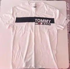TOMMY JEANS Tシャツ