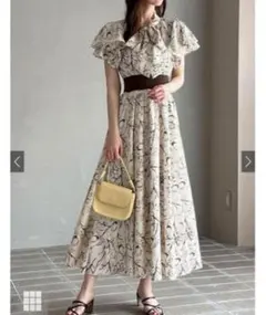 GRL 花柄ウエストリブボウタイフレアワンピース