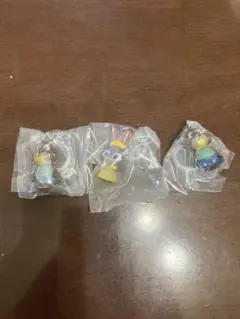 ズートピア２めじるしアクセサリー　ジュディ✕１・ニブルス✕２