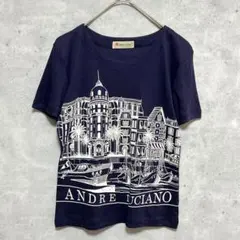 シ*ツ様 アンドレルチアーノ 半袖Tシャツ ネイビー 風景イラスト柄 コットンのサムネイル