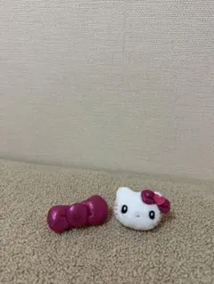 USJ ハローキティ　キティーちゃん　プラッシュリング　指輪