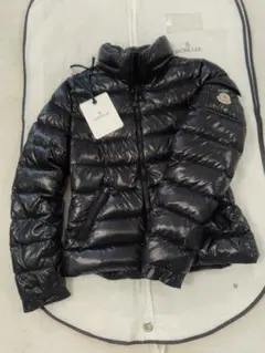 【美品】モンクレール ダウンジャケット コート TORCOL ロゴワッペン 現行 2026年最新】モンクレール moncler ロゴワッペンの人気アイテム - メルカリ
