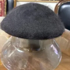 新品未使用　黒いウールベレー帽