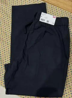 UNIQLO コットンリラックスアンクルパンツ　Mサイズ