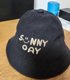 SUNNY DAY 刺繍 バケットハット ブラックのサムネイル