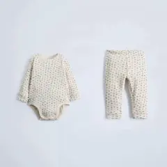 【美品】ZARA 花柄ロンパースとパンツセット 0-1m 56cm