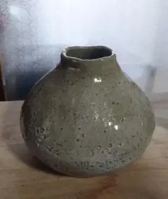 青グレーの花入