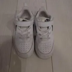 Nike ホワイト スニーカー ベルクロ
