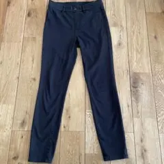 ユニクロ　ウルトラストレッチレギンスパンツ　ブラック　M スキニーパンツ