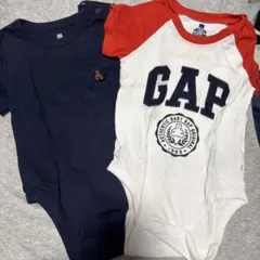 GAP 半袖ロンパース 90 ２枚セット