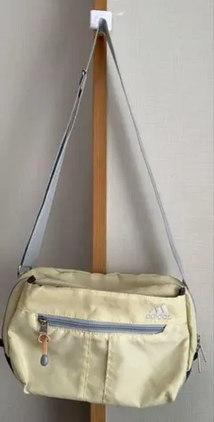 Item thumbnail for item 12d5c4c6-0ded-4d9a-97cc-40a8ad4774ac