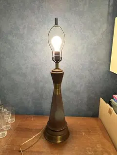 Item thumbnail for item 53b95bb7-6cc7-4390-982c-f71e7fbb73da