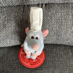 新発売】新品タグ付 レミー 肩のせ くっつきぬいぐるみ ディズニーシー