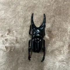 クワガタ 昆虫 オブジェ ガラス細工のサムネイル