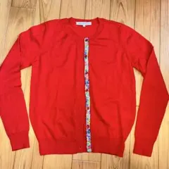 レッド カーディガン 花柄ボタン 40