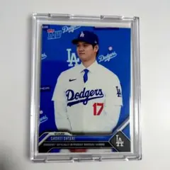 新品 硬質スリーブ入り大谷翔平 topps now カード ドジャース入団会見