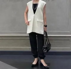 美品　UNITED ARROWS クリーン ツイル ジョガーパンツのサムネイル
