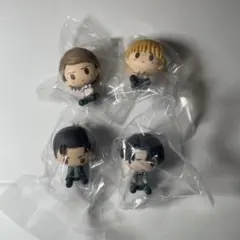 一番くじ　進撃の巨人　H賞　ちょこのっこフィギュア　４種　エレン　リヴァイ等