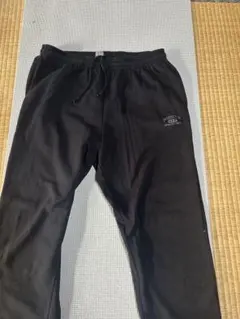 GAP ブラック スウェットパンツ