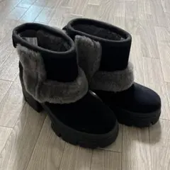 UGG BROOKLYN SUNBURST ムートンブーツ厚底　23cm