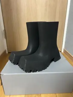 2025年最新】trooper balenciagaの人気アイテム - メルカリ