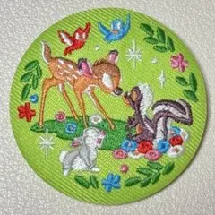 ディズニー disney 刺繍缶バッジ バンビ