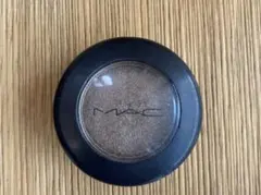 MAC スモールアイシャドウ TEMPTING テンプティング