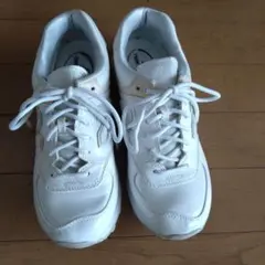NB 574 エナメル 24cm