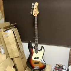 初期旧帯ロゴ バッカス ユニバ BJB-300R 改ジャズベ 音OK 美中古品のサムネイル