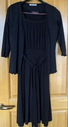 Blue Label ワンピーススーツ 黒