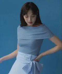 【FRAY I.D】オフショルダーリブニットトップスのサムネイル