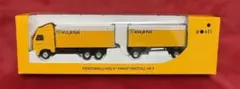 Volvo FH 12 ミニカー 1/87 Posti(フィンランド郵便)限定数のサムネイル