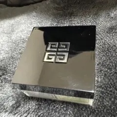 ジバンシィ　プリズムリーブル　ルースパウダー01