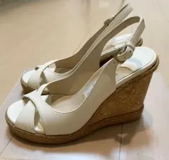 【極美品】JIMMY CHOO ウェッジソールサンダル 白　24cm